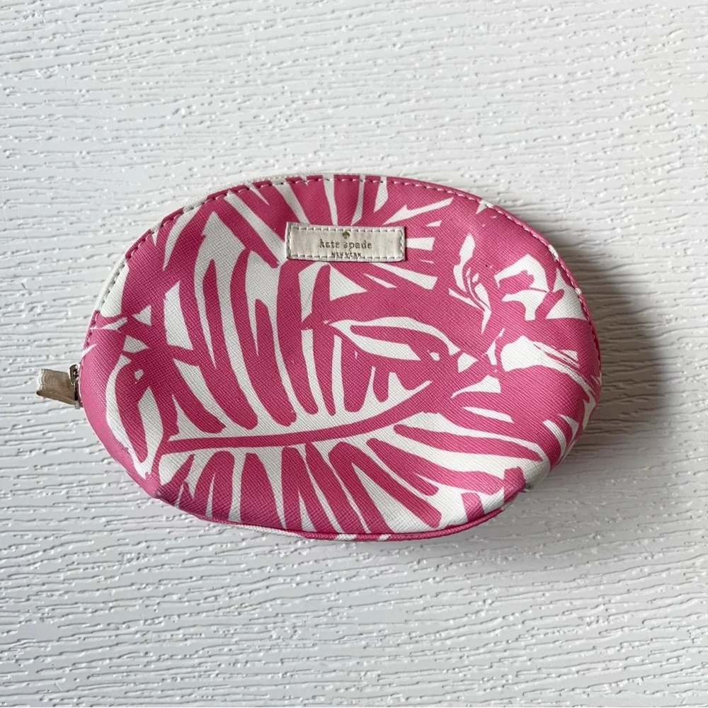 Kate Spade Grant Street Keri Domed Cosmetic Case Bag Pink White Tropical Floral